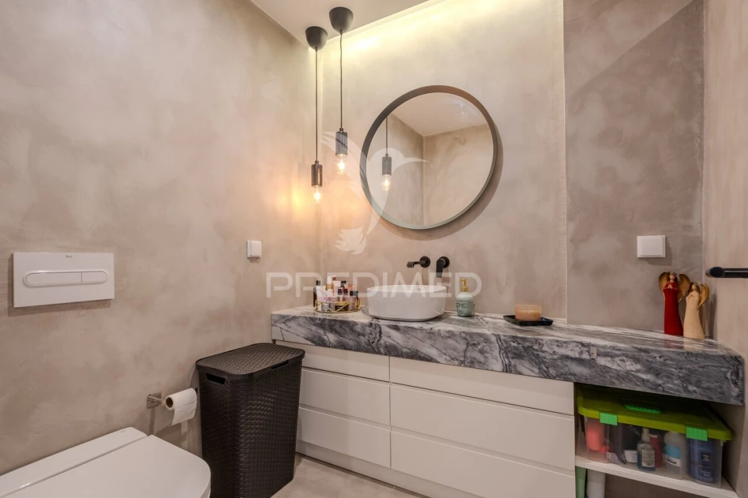Apartamento T2 para Venda em Carnaxide e Queijas Foto 27