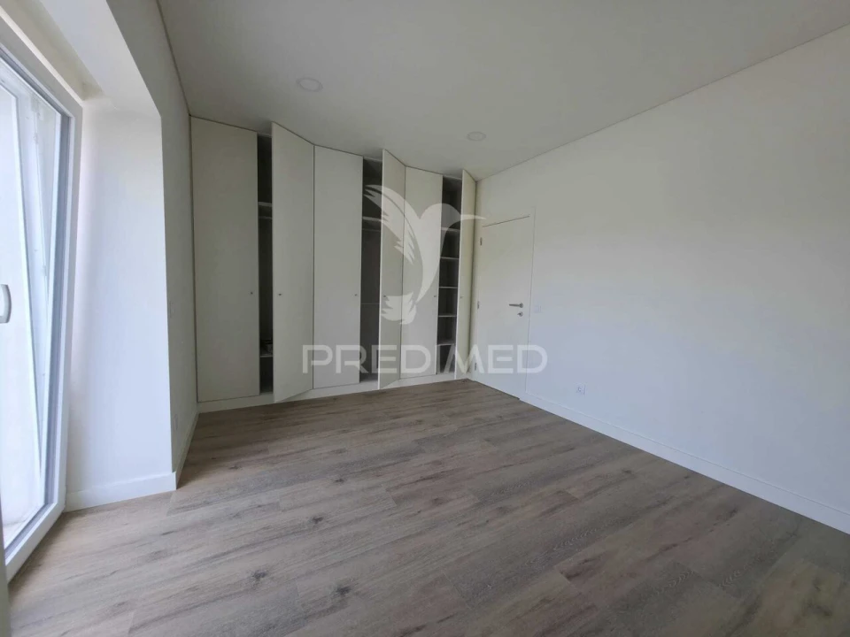 Moradia T3 para Venda em Rio Maior Foto 5