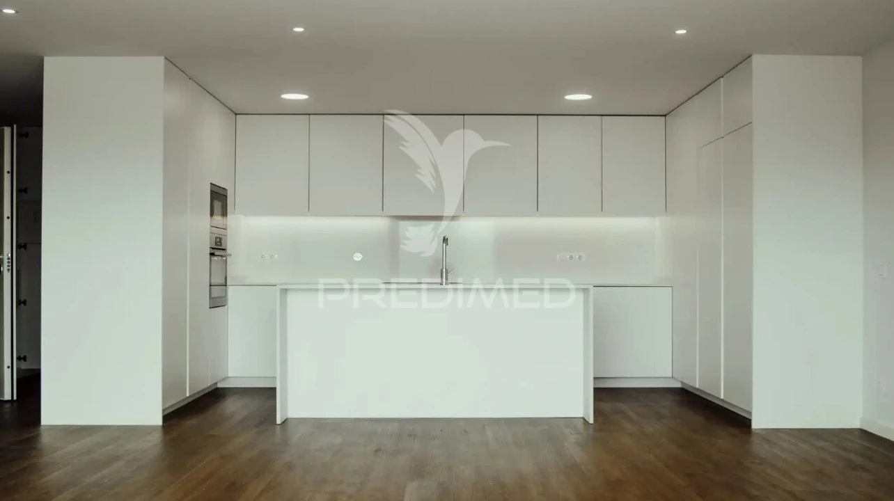 Apartamento T3 para Venda em Ferreiros e Gondizalves Foto 3