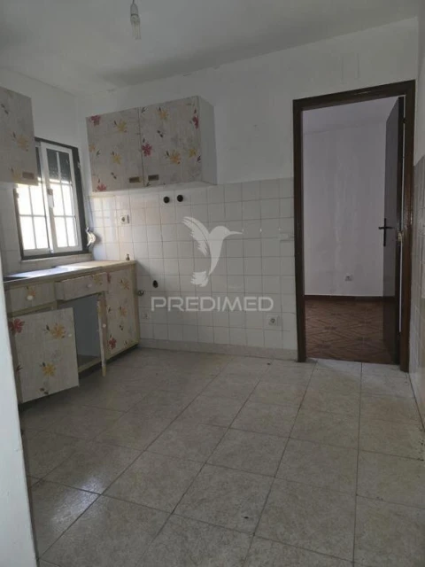 Moradia T9 para Venda em São Martinho do Bispo e Ribeira de Frades