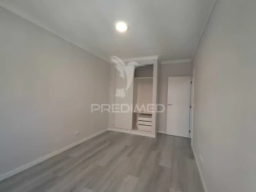Apartamento T2 para Venda em Corroios