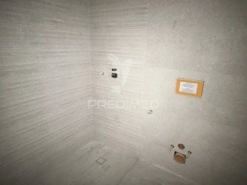 Apartamento T1 para Venda em São Vitor (Braga)