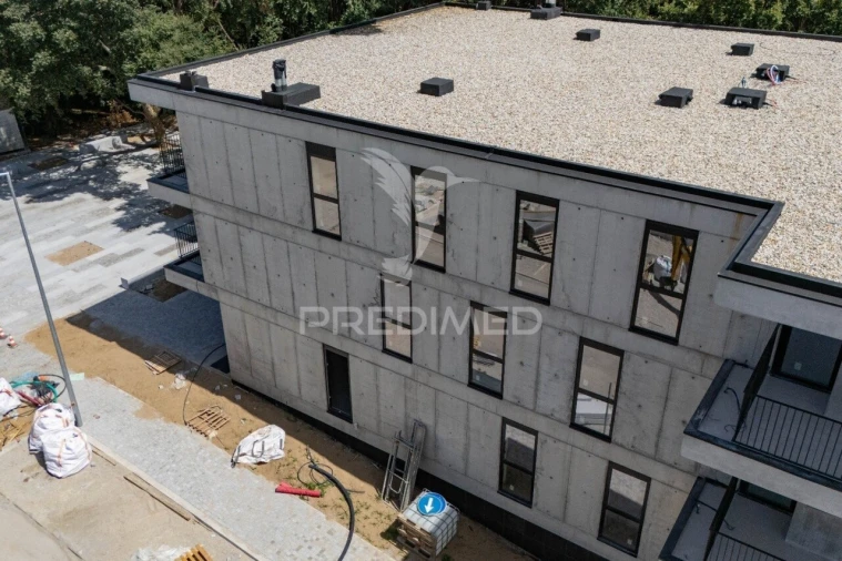 Apartamento T1 para Venda em São Vitor (Braga) Foto 6