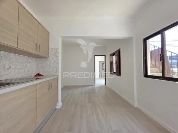 Moradia T1 para Venda em Batalha