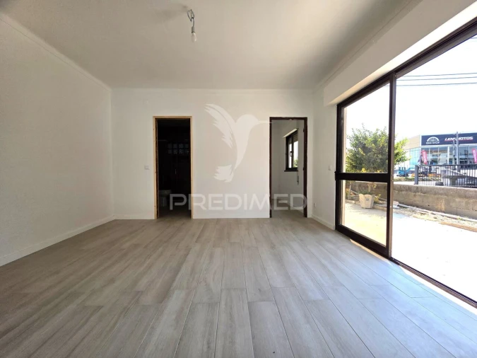 Moradia T1 para Venda em Batalha Foto 13