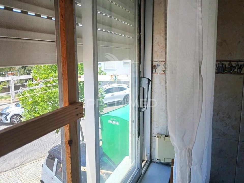 Apartamento T3 para Venda em Sé e São Lourenço Foto 7