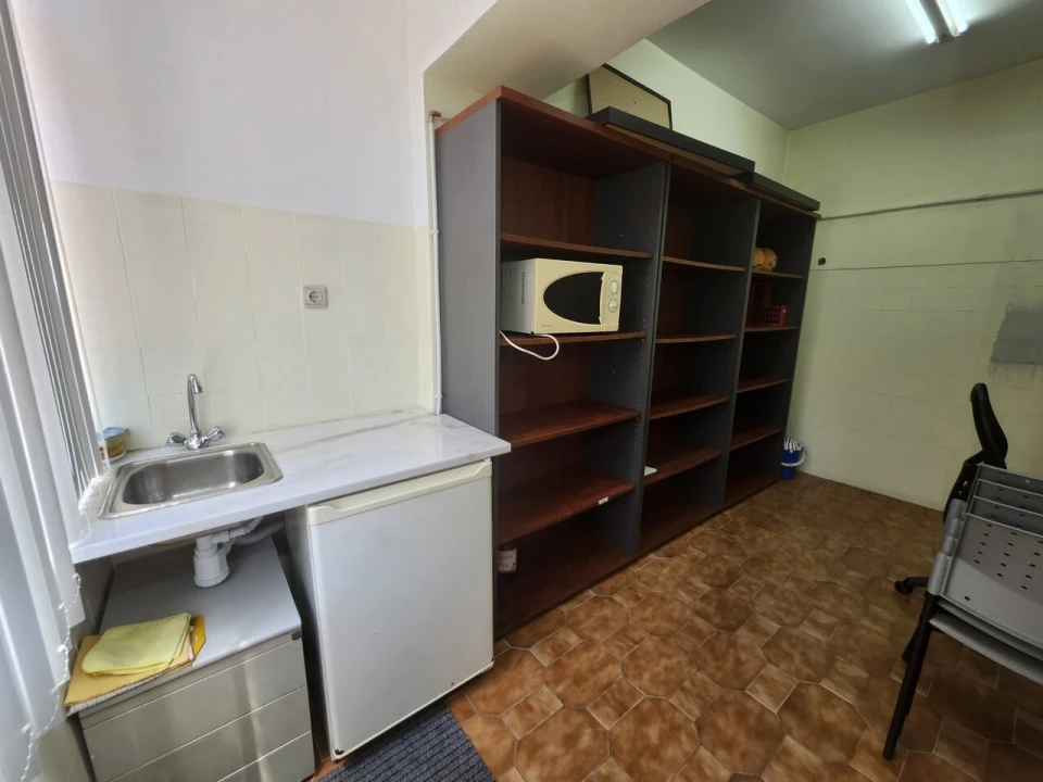 Loja para Arrendamento em Odivelas Foto 9