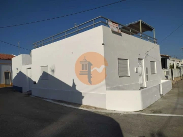 Moradia T2 para Venda em Azinhal