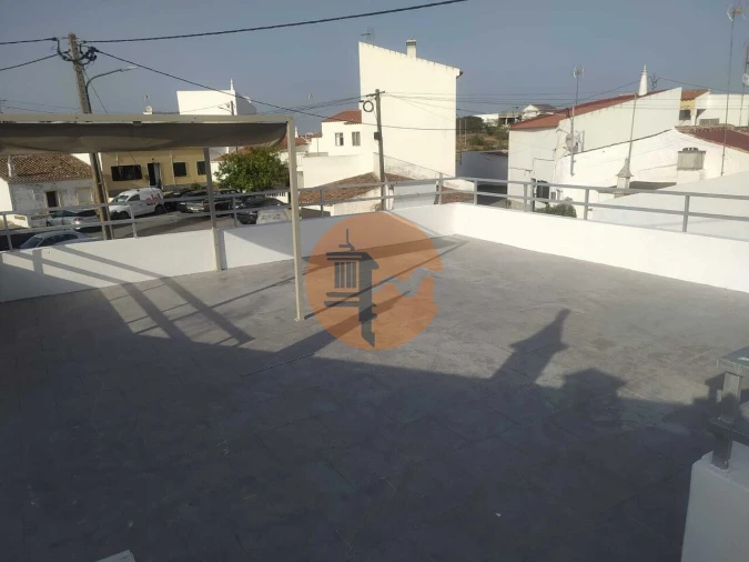 Moradia T2 para Venda em Azinhal Foto 4