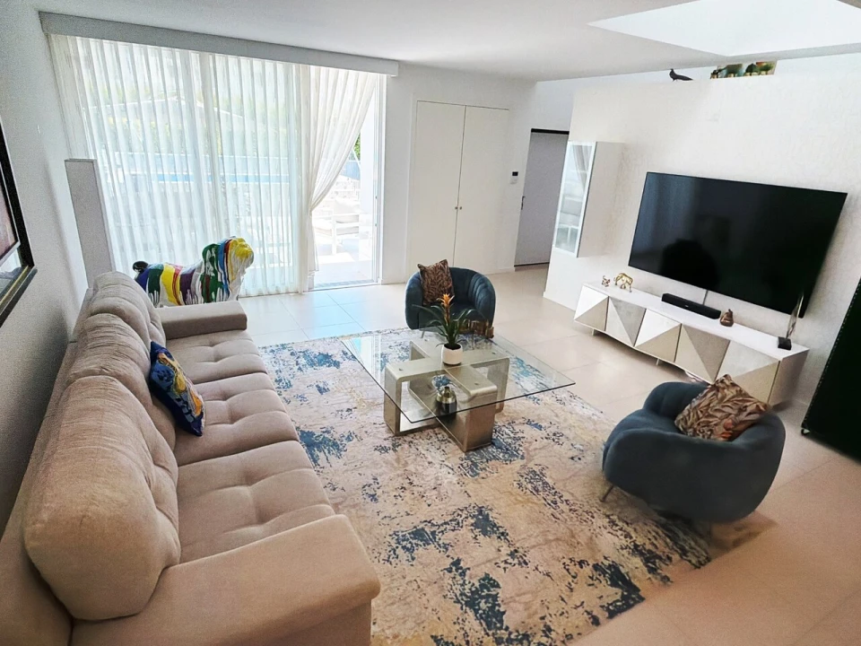 Moradia T4 para Venda em Albufeira e Olhos de Água Foto 7