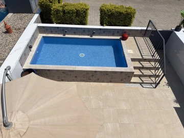 Moradia T4 para Venda em Albufeira e Olhos de Água