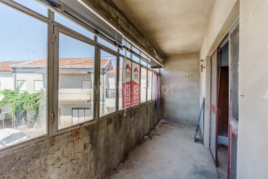 Moradia T4 para Venda em Três Povos Foto 17
