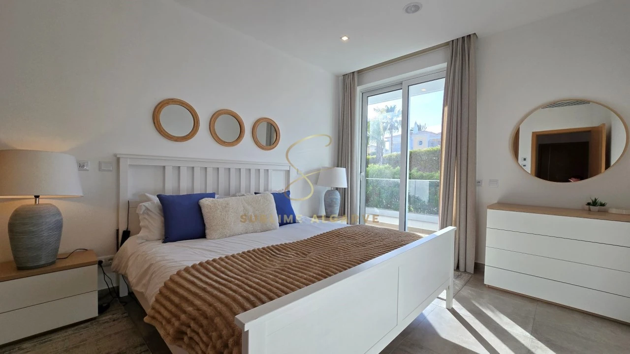 Apartamento T4 para Venda em Lagos (São Sebastião e Santa Maria) Foto 23