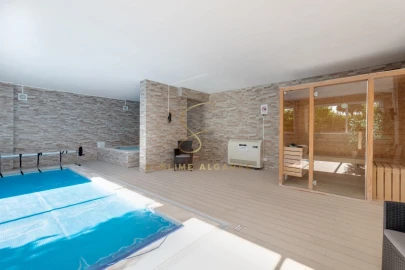 Apartamento T4 para Venda em Lagos (São Sebastião e Santa Maria)