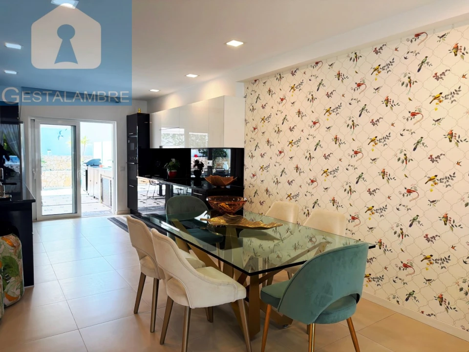 Moradia T4 para Venda em Albufeira e Olhos de Água Foto 18