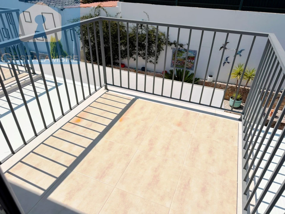 Moradia T4 para Venda em Albufeira e Olhos de Água Foto 43