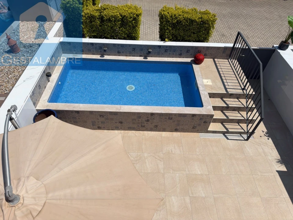 Moradia T4 para Venda em Albufeira e Olhos de Água Foto 50