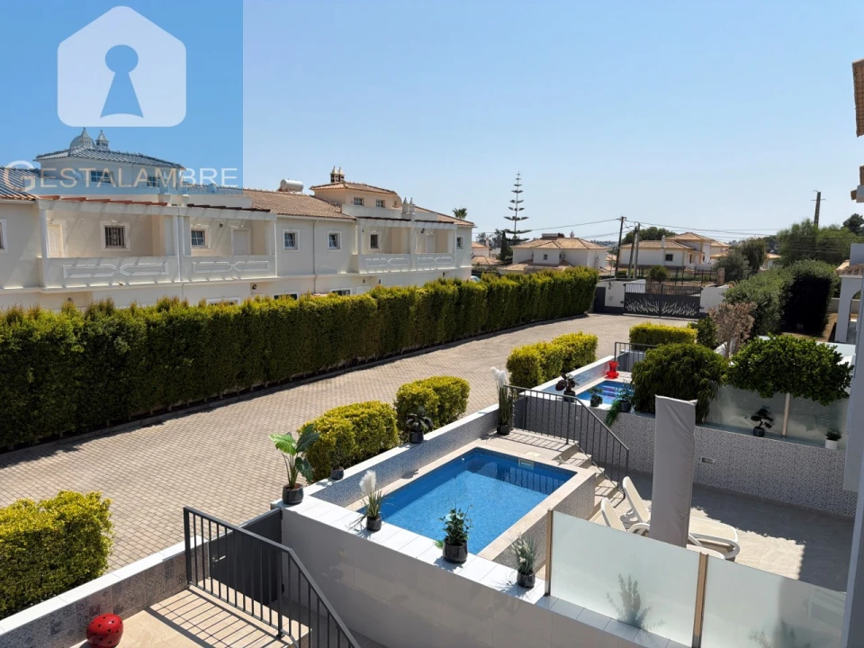 Moradia T4 para Venda em Albufeira e Olhos de Água Foto 51