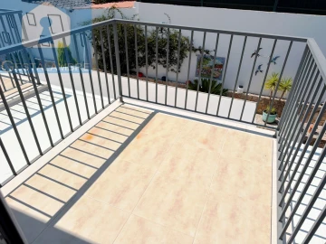 Moradia T4 para Venda em Albufeira e Olhos de Água