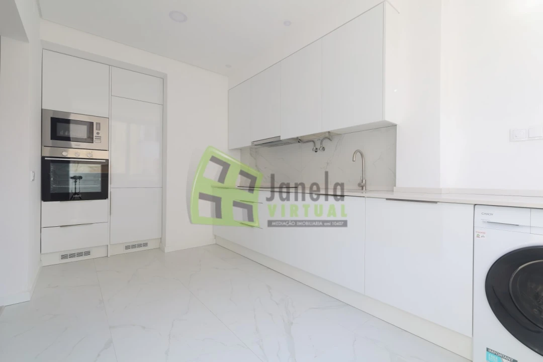 Apartamento T2 para Venda em Alto do Seixalinho, Santo André e Verderena Foto 10