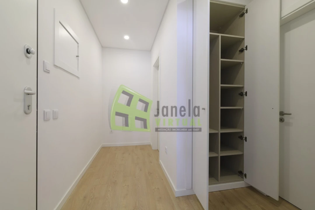 Apartamento T2 para Venda em Alto do Seixalinho, Santo André e Verderena Foto 17