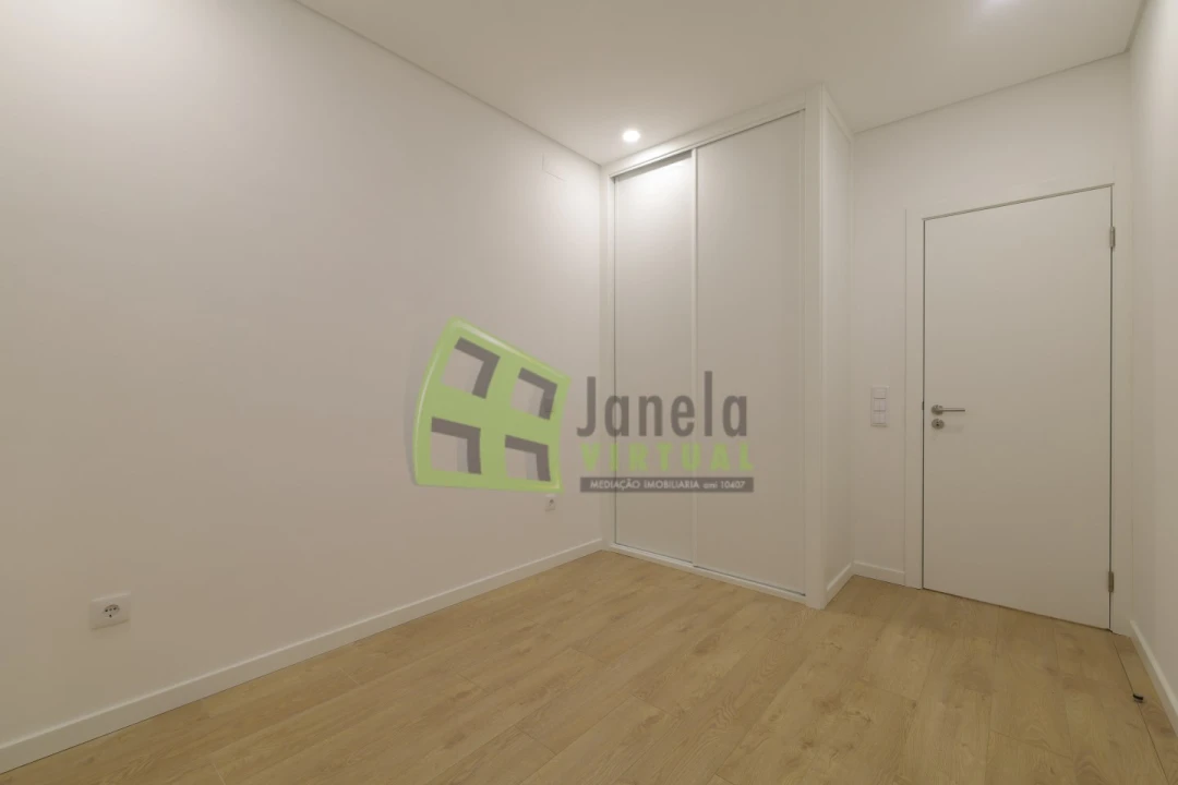 Apartamento T2 para Venda em Alto do Seixalinho, Santo André e Verderena Foto 22