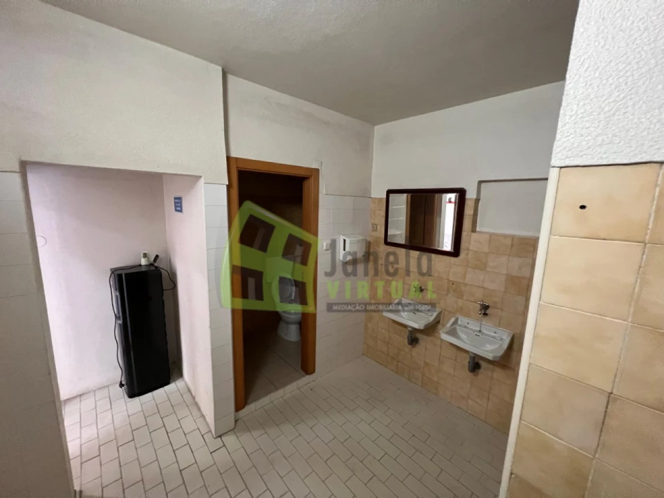 Armazém para Arrendamento em Quinta do Anjo Foto 6