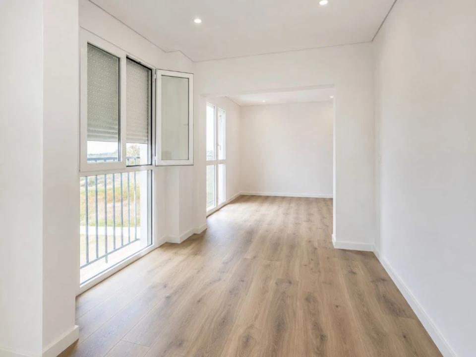 Apartamento T3 para Venda em Baixa da Banheira e Vale da Amoreira Foto 2