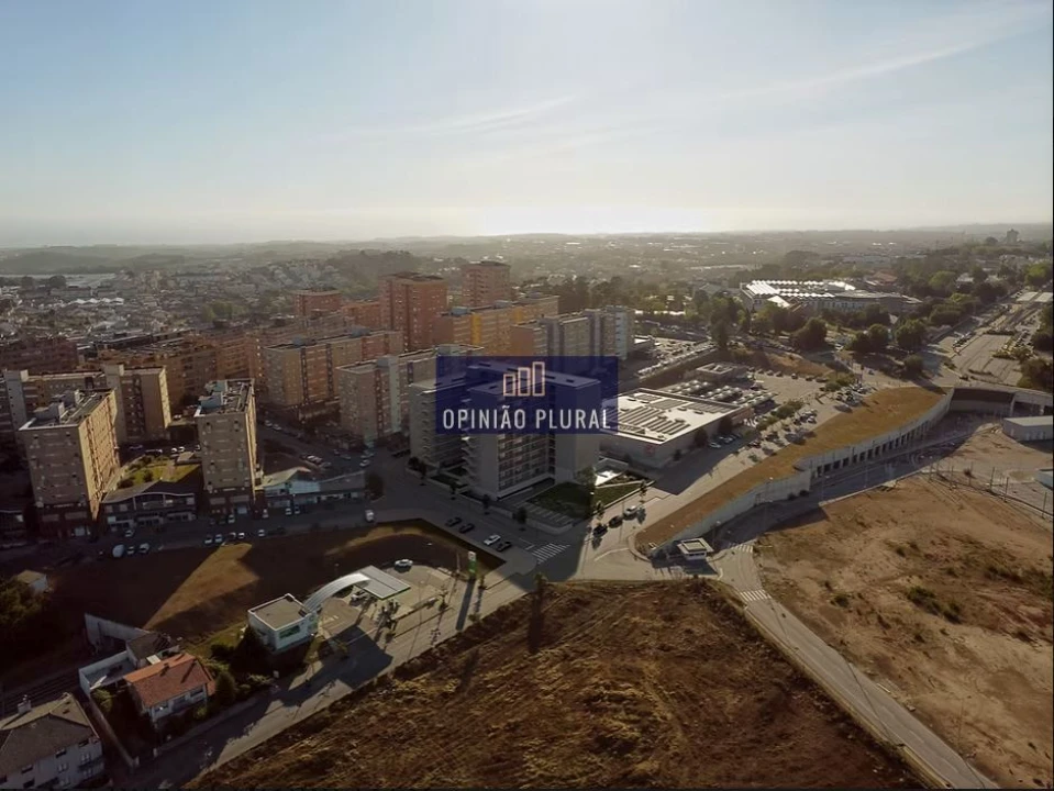 Apartamento T2 para Venda em Vilar de Andorinho Foto 1