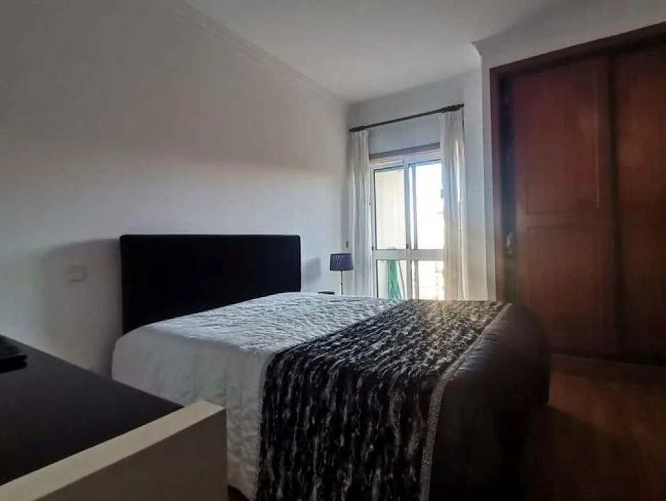 Apartamento T2 para Venda em Buarcos Foto 14