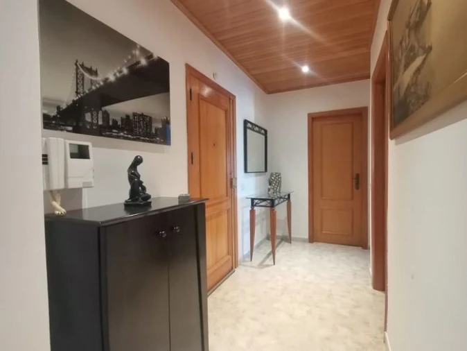 Apartamento T2 para Venda em Buarcos Foto 2