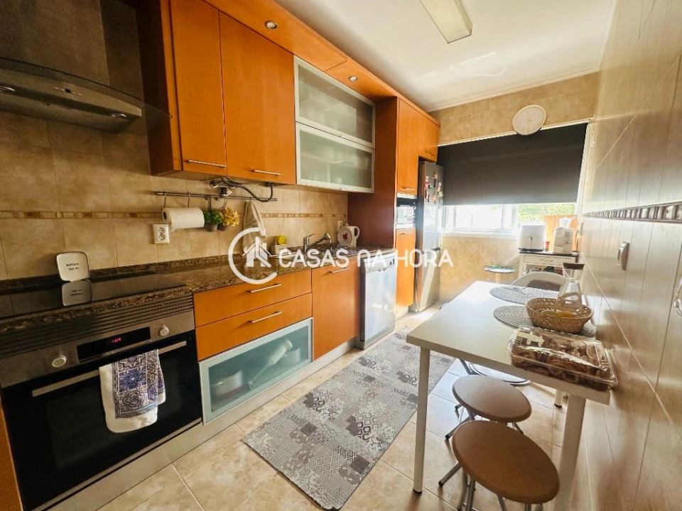 Apartamento T3 para Venda em Santa Iria de Azoia, São João da Talha e Bobadela Foto 8