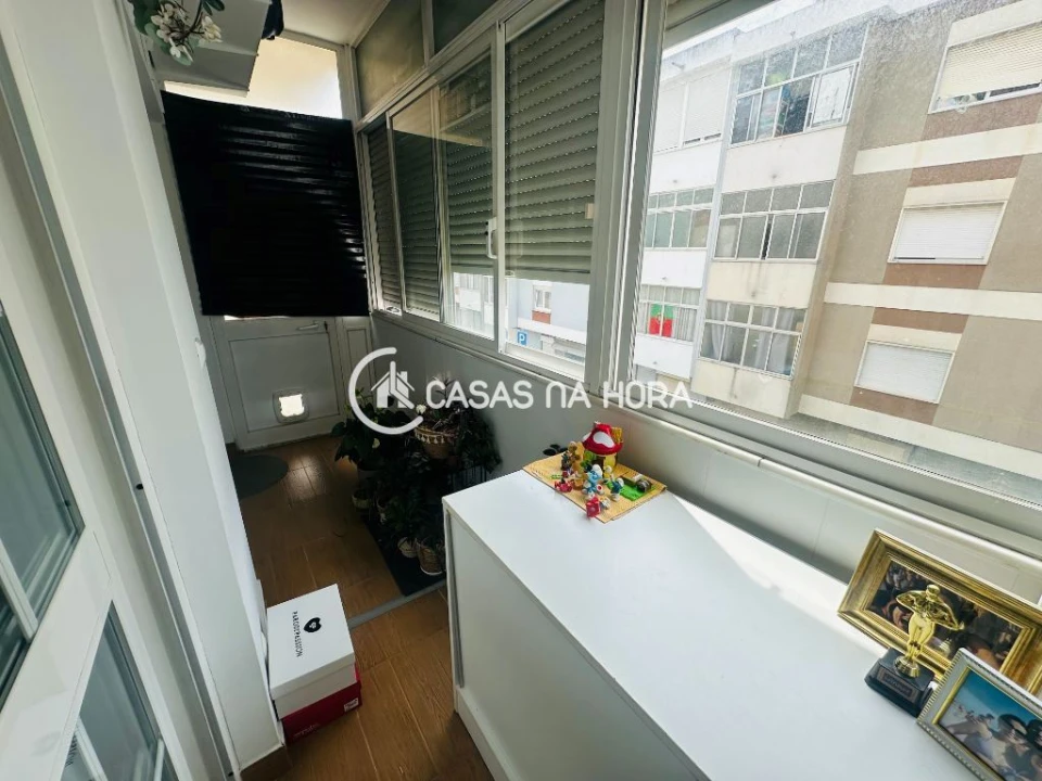 Apartamento T3 para Venda em Santa Iria de Azoia, São João da Talha e Bobadela Foto 11