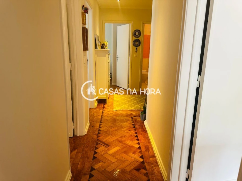 Apartamento T3 para Venda em Santa Iria de Azoia, São João da Talha e Bobadela Foto 23