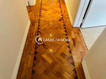 Apartamento T3 para Venda em Santa Iria de Azoia, São João da Talha e Bobadela