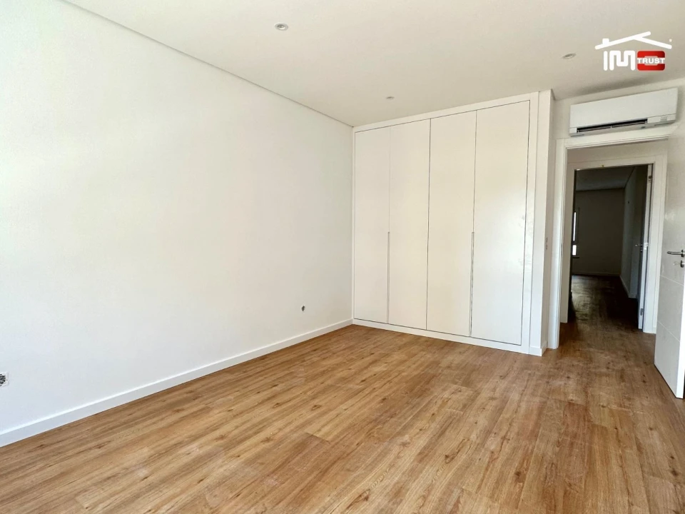 Apartamento T3 para Venda em Montijo e Afonsoeiro Foto 17