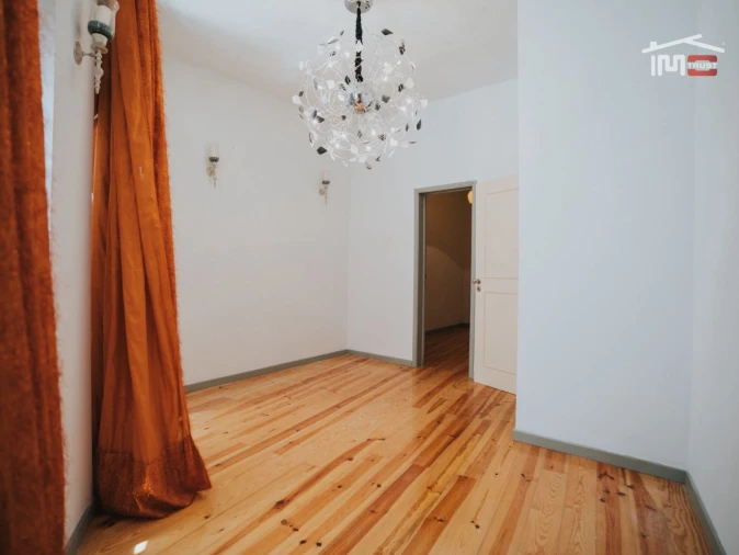 Apartamento T2 para Venda em Arroios Foto 9