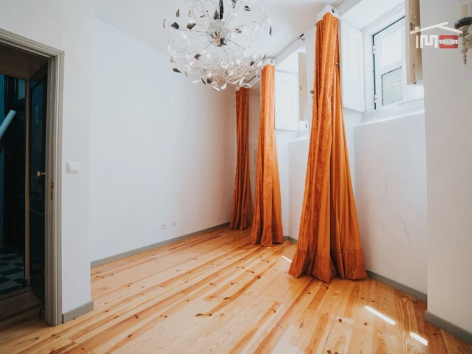 Apartamento T2 para Venda em Arroios Foto 10