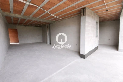 Apartamento T2 para Venda em Manhente