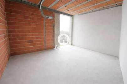 Apartamento T2 para Venda em Manhente