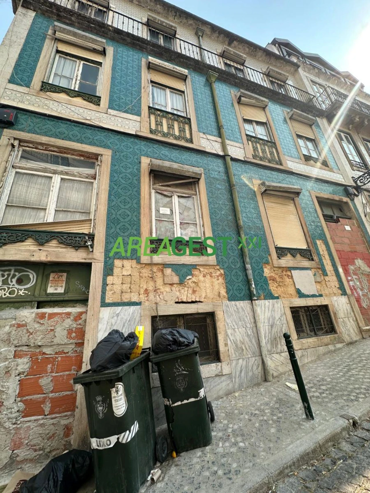 Prédio para Venda em Santa Maria Maior Foto 2