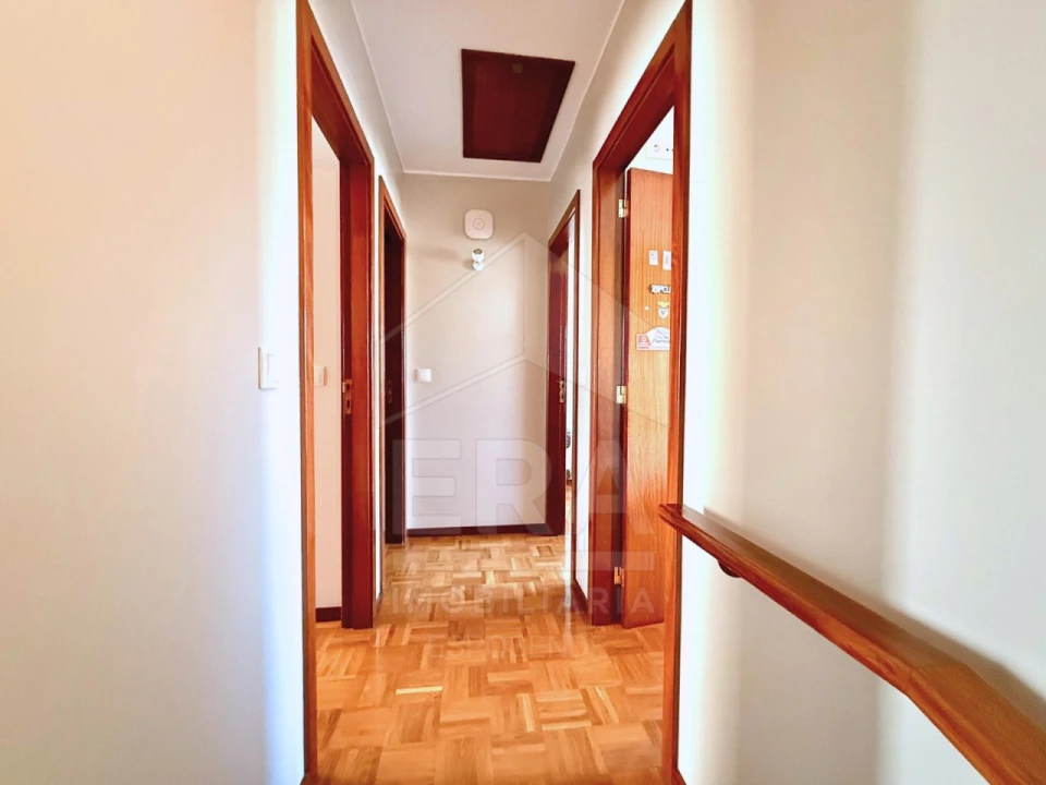 Quinta T3 para Venda em Santa Marta de Portuzelo Foto 9