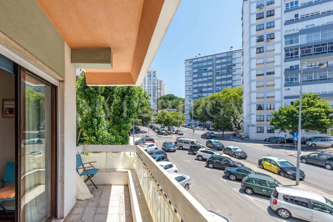 Apartamento T2 para Venda em Carnaxide e Queijas Foto 19