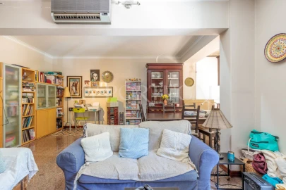 Apartamento T2 para Venda em Carnaxide e Queijas