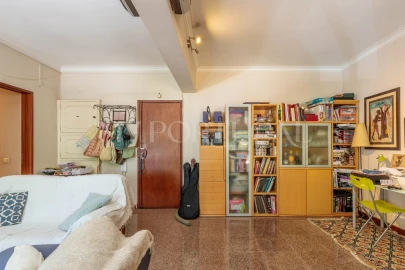 Apartamento T2 para Venda em Carnaxide e Queijas