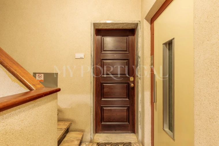 Apartamento T2 para Venda em Carnaxide e Queijas Foto 22