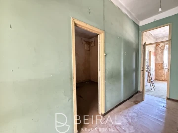 Apartamento T1 para Venda em Campolide