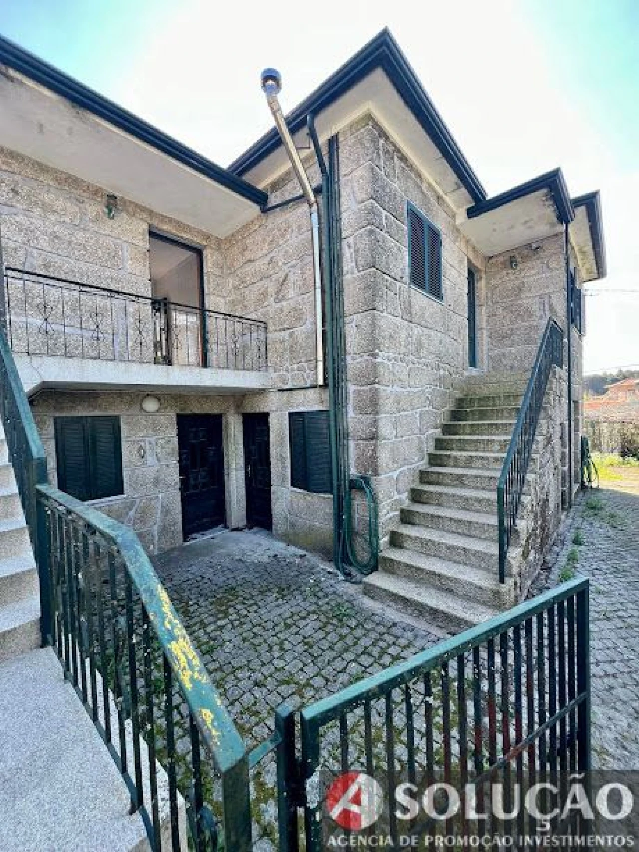 Moradia T3 para Venda em Monte Córdova Foto 4