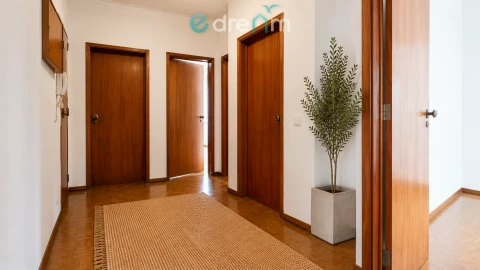 Apartamento T3 para Venda em União das Freguesias de Setúbal