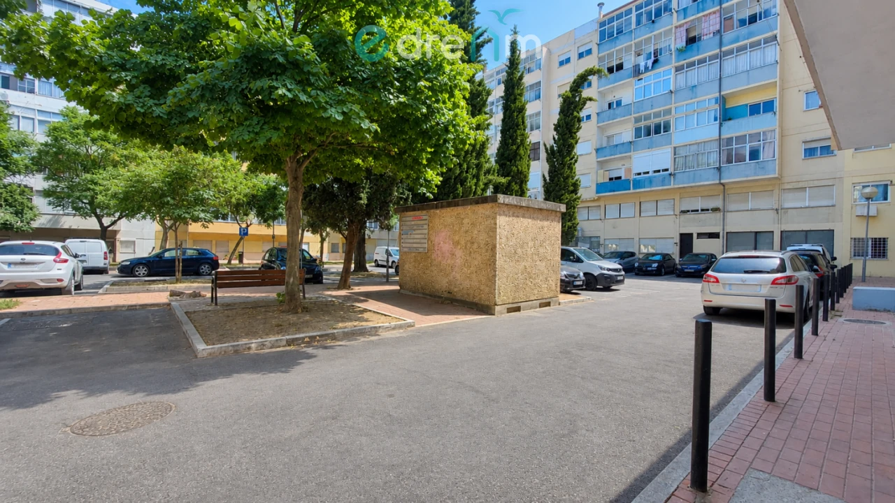 Apartamento T3 para Venda em União das Freguesias de Setúbal Foto 44